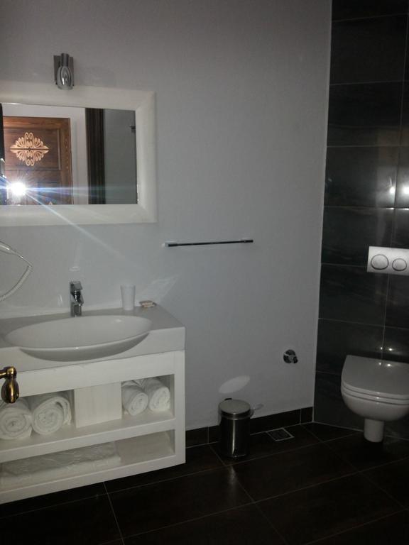 Meggs Bodrum Beach Restaurant & Hotel Ortakent Oda fotoğraf